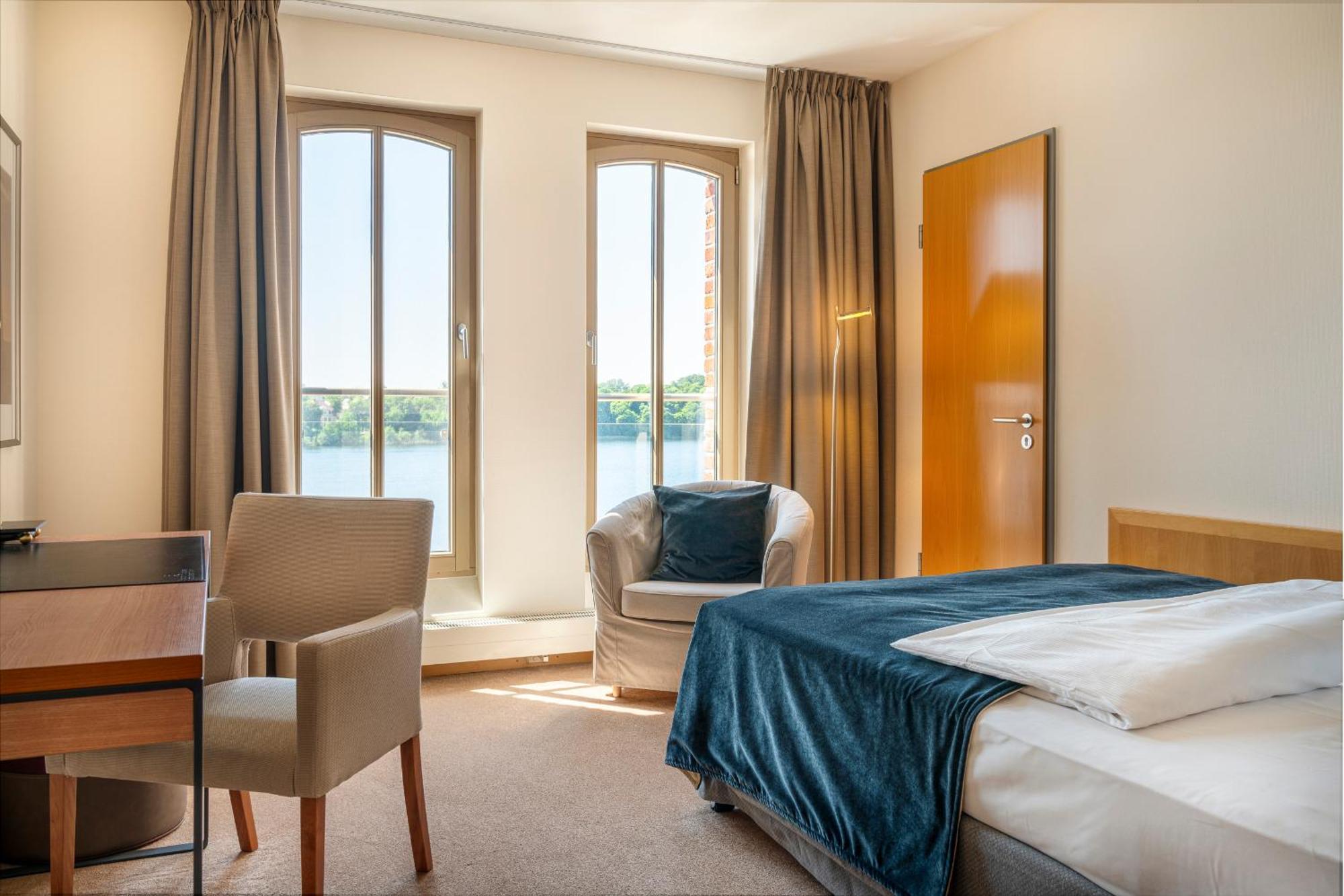 Hotel Speicher Am Ziegelsee Schwerin  Exterior photo